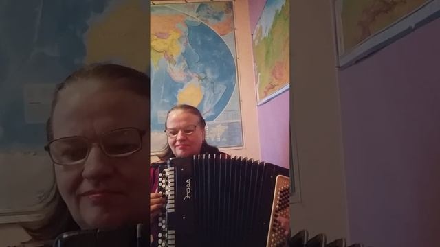 "НАТАША" на баяне. Муз.А.Мажукова смотреть онлайн