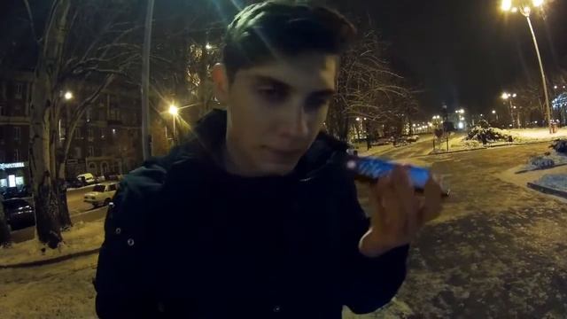 Prank: ПОДАРИЛ iPHONE ШКОЛЬНИЦЕ НА ДЕНЬ РОЖДЕНИЯ!? смотреть онлайн