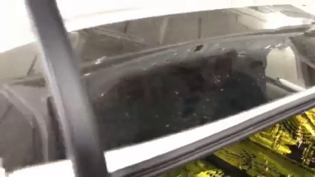 Стараемся, максимально приглушаем посторонние шумы в Вольво эс60. Первый слой вибро смотреть онлайн