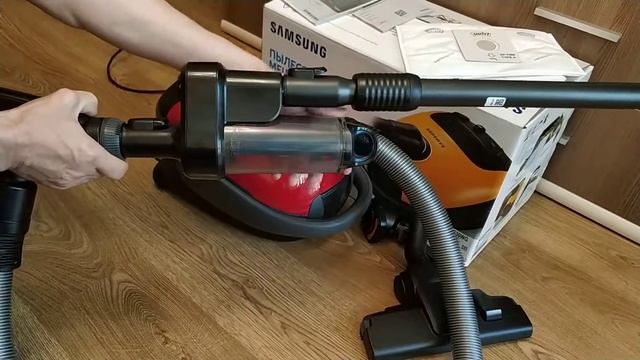 ОНЛАЙН ТРЕЙД.РУ — Пылесос Samsung VC20F30WNGR, красный смотреть онлайн