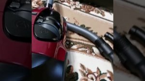 Пылесос с контейнером для пыли Samsung SC885H цвет красный - видеоотзыв