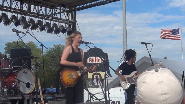 Joanne Shaw Taylor смотреть онлайн