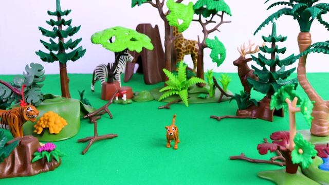 WHERE"S MY MOMMY? Safari animal parents and baby find quiz game playmobil toys kids смотреть онлайн