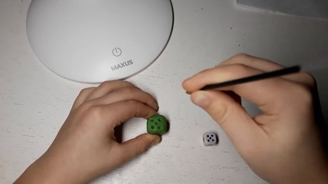 Как сделать кубик для игры за 5 минут. смотреть онлайн