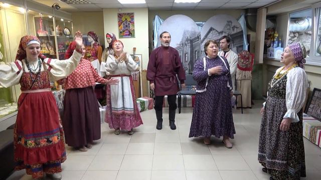 "Всё бы я по полюшку ходила" - Фольклорный ансамбль "Ковчег" ГТК "Любимовка" смотреть онлайн