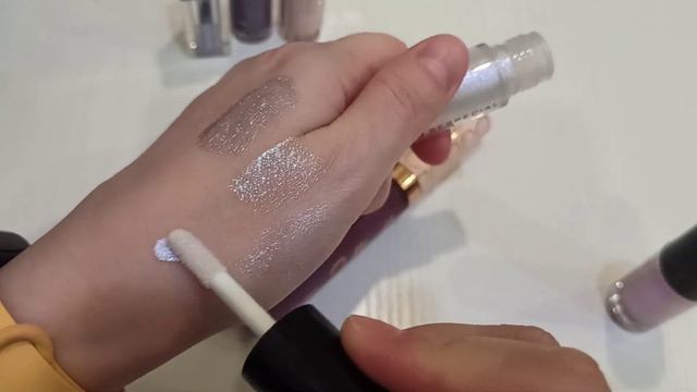 Расхламление Жидких Текстур ,Декоративка Декабрь 2022 смотреть онлайн