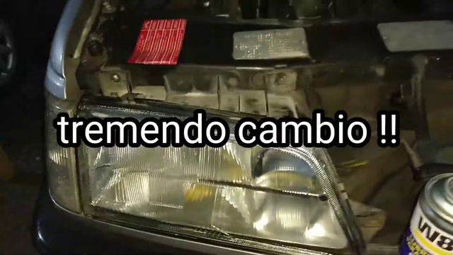 Arreglando y limpiando faros de Peugeot 405 mi16 / Chris abriata смотреть онлайн