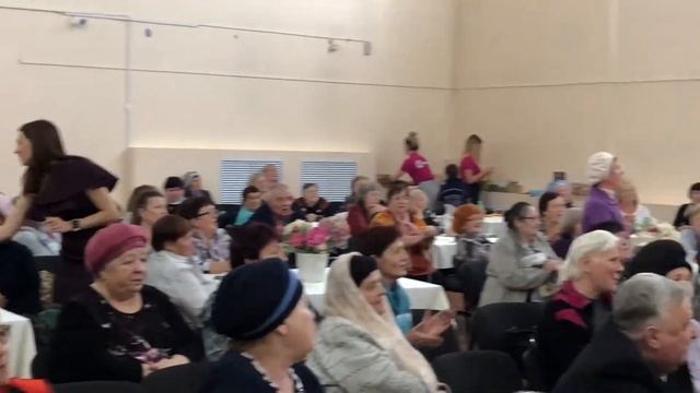 ДЕНЬ пожилого ЧЕЛОВЕКА: ТЕАТРАЛЬНЫЕ посиделки смотреть онлайн