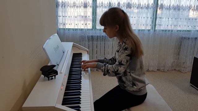 Yuliya Shevchenko-J.S.Bach.Prelude and Fugue from WTC I, №2, C minor,BWV 847 смотреть онлайн