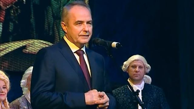 Традиционный предновогодний бал офицеров 22.12 смотреть онлайн