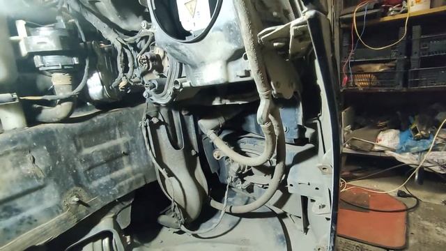 Очистка линз на Mercedes Benz смотреть онлайн
