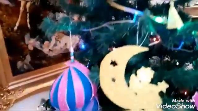 ЁЛОЧНЫЕ УКРАШЕНИЯ СВОИМИ РУКАМИ! ДЕЛАЕМ ВМЕСТЕ С ДЕТЬМИ! #елочныеукрашения смотреть онлайн
