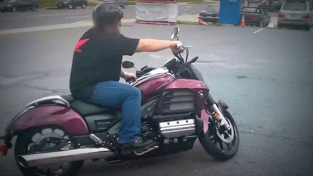 2014 Honda Valkyrie First Ride - Exhaust Note