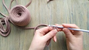 Урок 1. Идеальная косичка крючком. Воздушная петля.