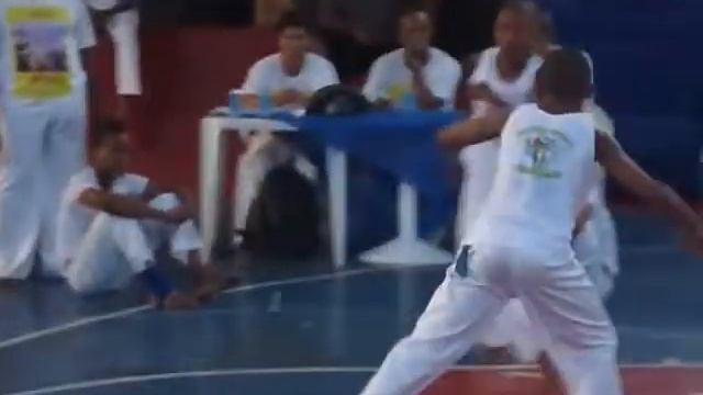 campeonato de capoeira churrasco e vigia смотреть онлайн