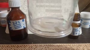 РЕАКЦИЯ СОЛЯНОЙ КИСЛОТЫ И НИТРАТА СЕРЕБРА