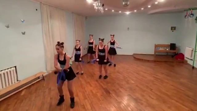"Давайте будем дружить друг с другом" смотреть онлайн