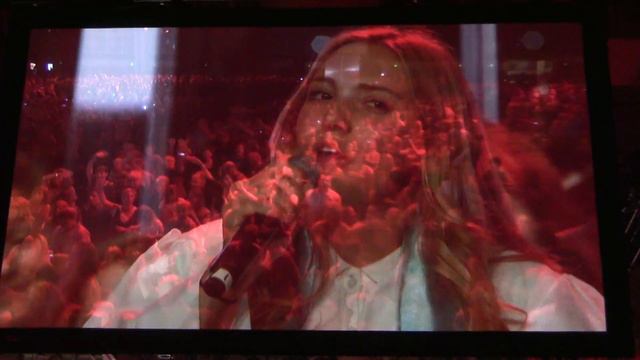 Emily Henry,Matthew Caldwell sing with OVCC at the Salt Palace смотреть онлайн
