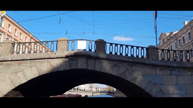 Экскурсия "По рекам и каналам С-Пб." своими глазами смотреть онлайн