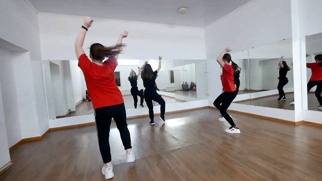 пгт. Кировское. Танцевальная студия GRAD смотреть онлайн