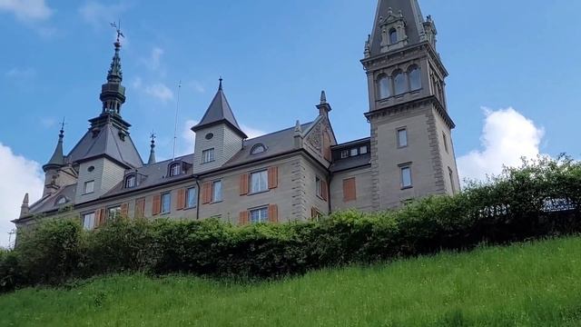 Частный замок в Швейцарии/город Тегервилен, кантон Тургау смотреть онлайн