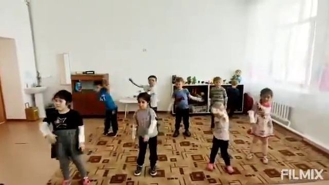 Танец ко Дню Космонавтики смотреть онлайн