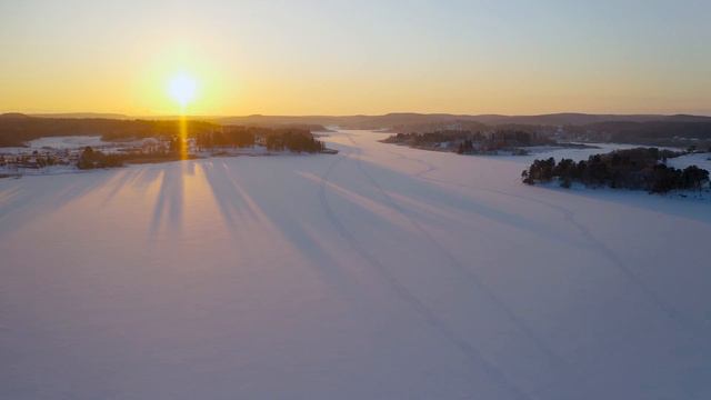 Снег, мороз и солнце🌞Над льдом залива Толвасенлахти❄, Ладога смотреть онлайн