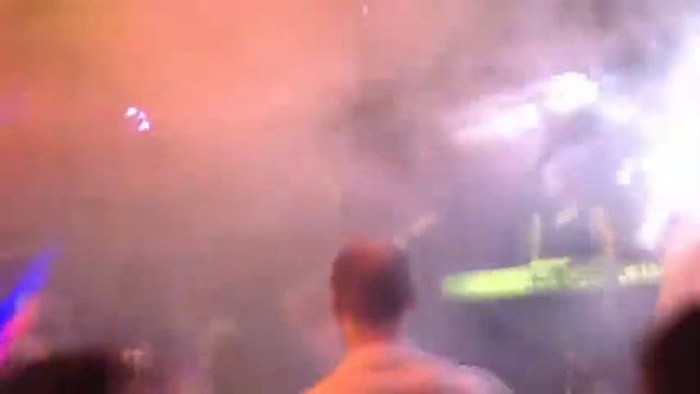 Manhattan - I feel Good.480 смотреть онлайн