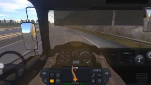 Я играю в игру Truck Simulator: Ultimate