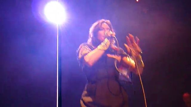 Tanya Tagaq - Tiriganiak (live in Prague) смотреть онлайн