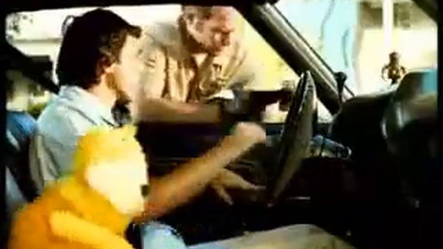 New Flat Eric Levis Commercial with Positif смотреть онлайн