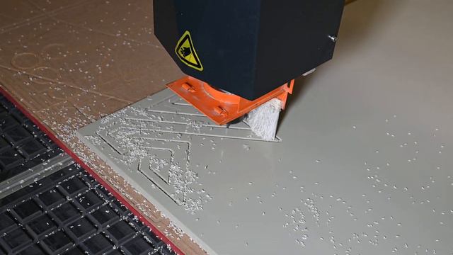 3-х координатный станок раскройки материала. ПК «Контур» г. Магнитогорск. смотреть онлайн