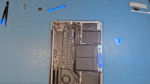 Macbook Pro 13" Retina A1502 (mid-2014) Battery Replacement смотреть онлайн