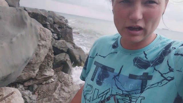 6 часть. Путешествие на чёрное море в 2500 км. 1.09.21. Дикий пляж в Туапсе. смотреть онлайн