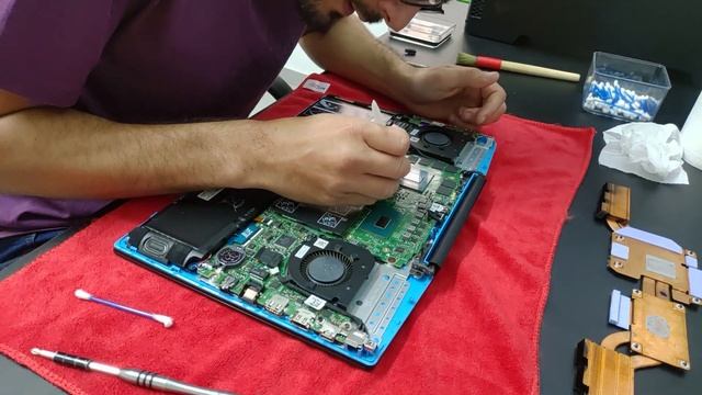 Dell G3 3590 - Limpeza Interna + Troca de Ssd смотреть онлайн