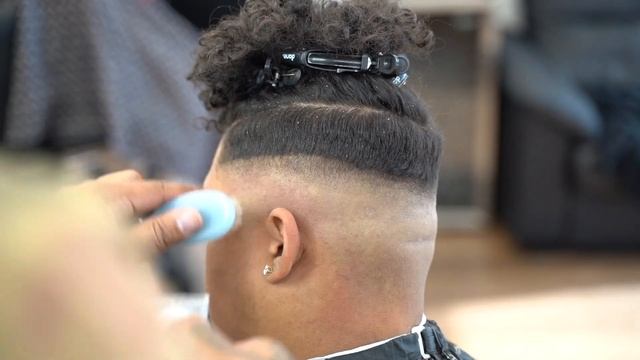 Andis Master vs Wahl Senior? смотреть онлайн