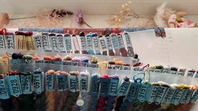 Вышивка многоцветки || Февраль 1 - 15 || Браслет из бисера || Замок смотреть онлайн