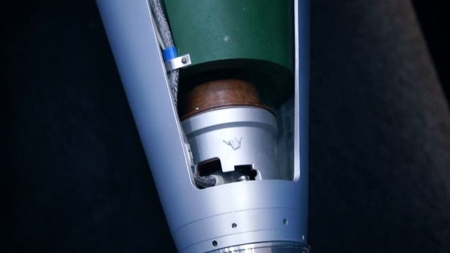 Высокоточный реактивный снаряд для "Торнадо-С" показали на форуме "Армия-2020" смотреть онлайн