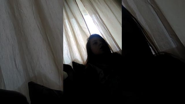 Как найти айфон под подушкой смотреть онлайн