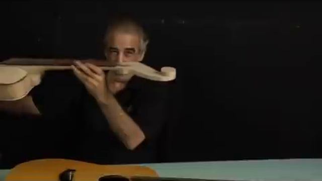 Setting Up an Acoustic Guitar : Acoustic Guitar Setup: Truss Rods смотреть онлайн