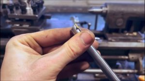 Самодельный резец со сменными пластинами (кратко)