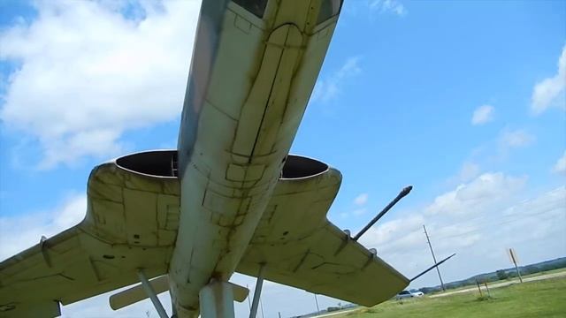 Деревенский Аэродром в штате Айова США смотреть онлайн