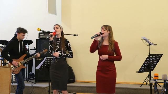 Спяваю, малюся і плачу як Давід смотреть онлайн