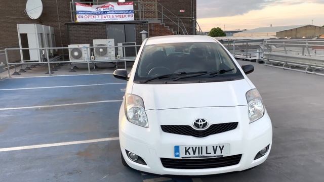 Toyota Yaris 1.33 Dual VVT-i T Spirit Euro 5 (s/s) 5dr смотреть онлайн
