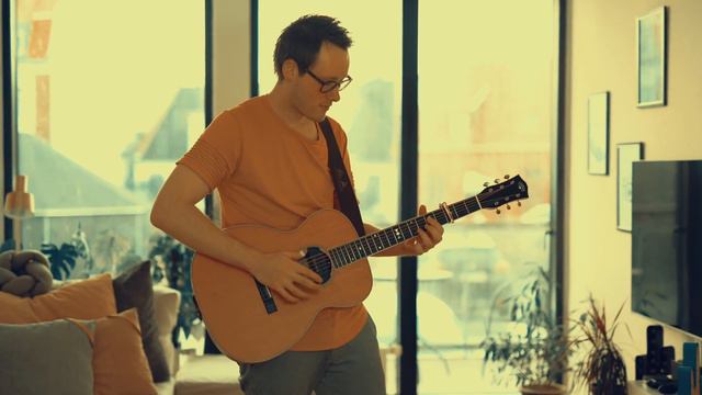 Queen - Radio Ga Ga | Fingerstyle Guitar Cover смотреть онлайн
