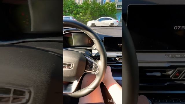 Смотрим Geely Coolray / Новинка в Ситидрайв / Влог смотреть онлайн