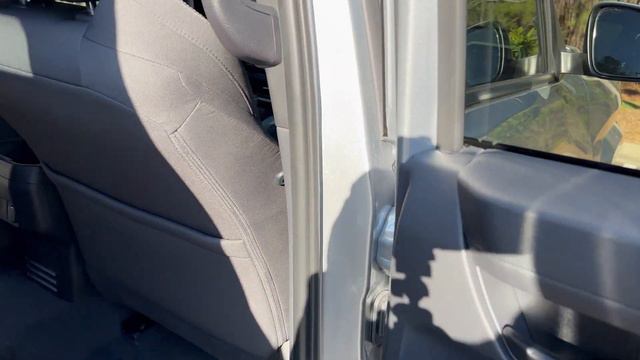2024 Toyota Tacoma SR5 Inside & Out - with SR5 Upgrade Package смотреть онлайн