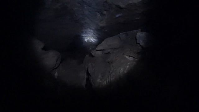 ЮРЬЕВСКАЯ ПЕЩЕРА. НАШ ПЕРВЫЙ ПОХОД В ПЕЩЕРУ. смотреть онлайн