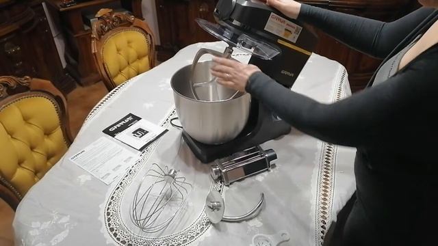 Utensile da cucina: la planetaria impastatrice da 10 litri (G3Ferrari modello G20113) смотреть онлайн