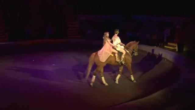 "Татерсаль" танцует "Сиртаки" смотреть онлайн